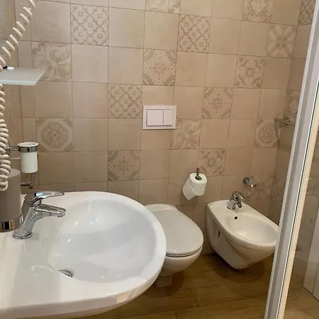 Thewesley Hotel Rome Room photo